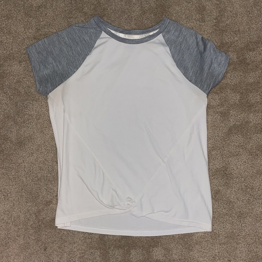 Athleta girl shirt
